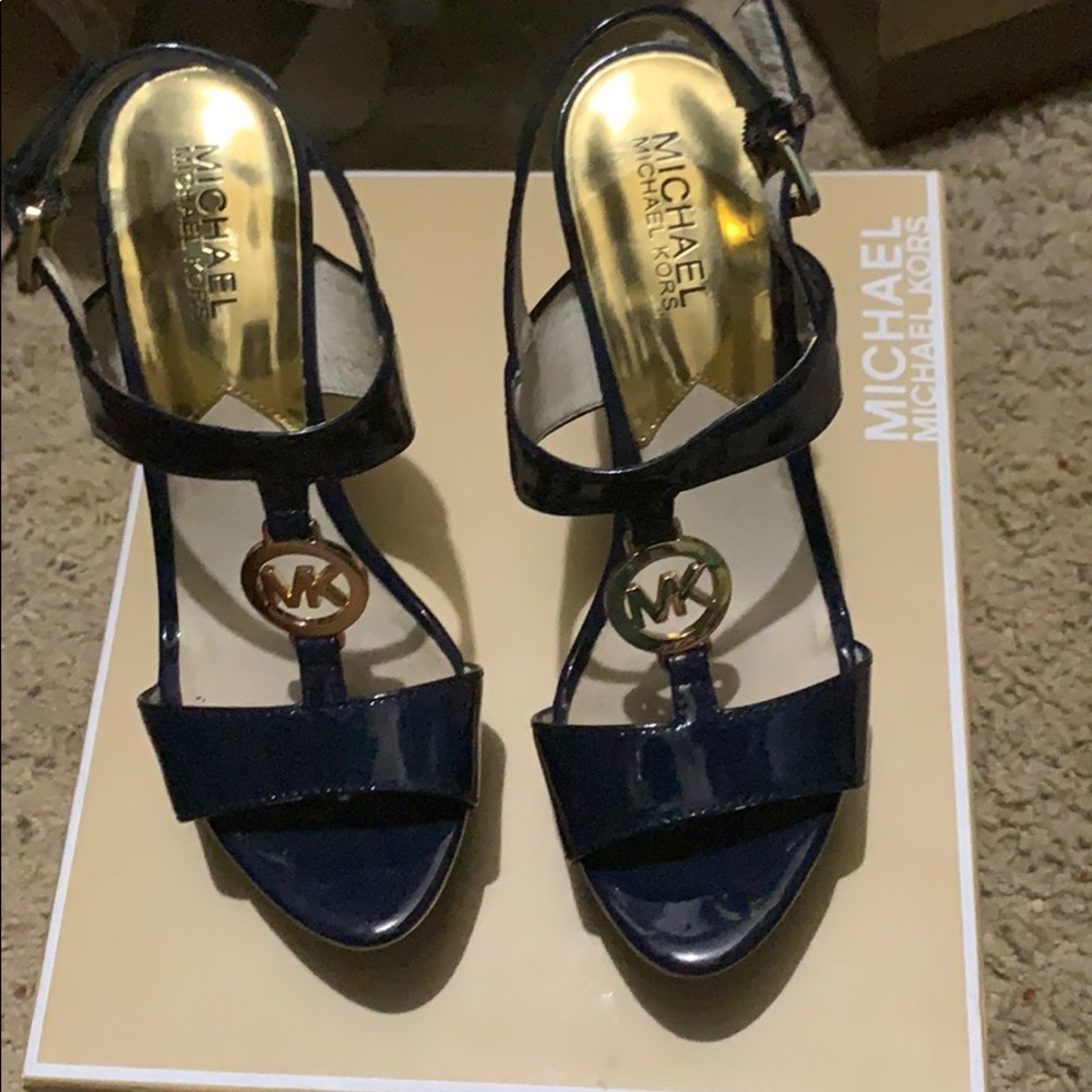 Michael Kors navy platform heels